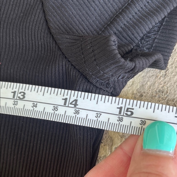 New Amazon Black Ribbed Bodysuit - Picture 8 of 12